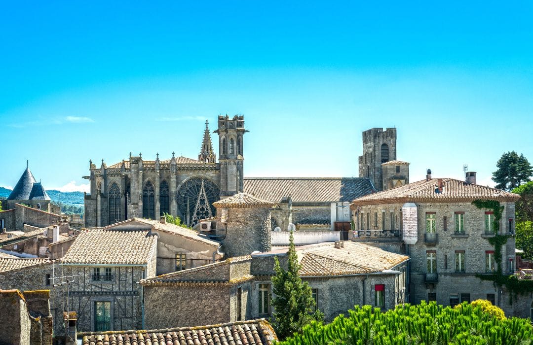 Images shows Carcasonne church and the rooftops of the surrounding buildings