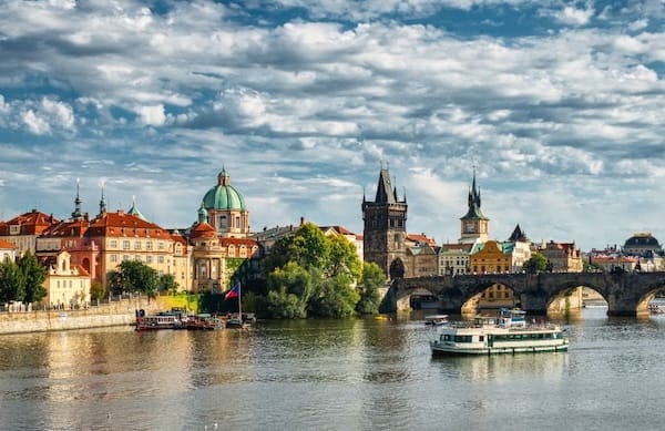 Image for article Overnight to Prague